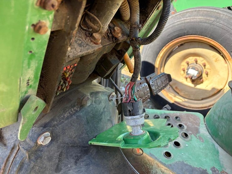 john-deere-5105-image-21