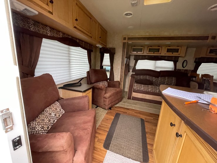 #7050-•-2010-spree-lx-superlite-camper-(has-mn-title)-image-47