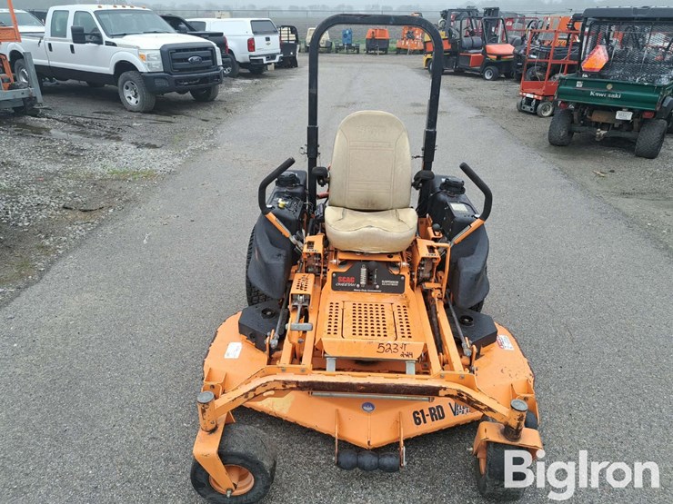 2021-massey-ferguson-730-image-2