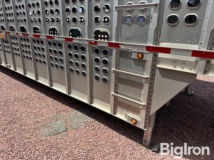 2012-eby-livestock-trailer-image-20