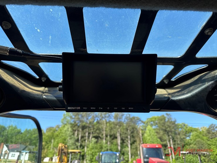 2022-bobcat-t870-image-15