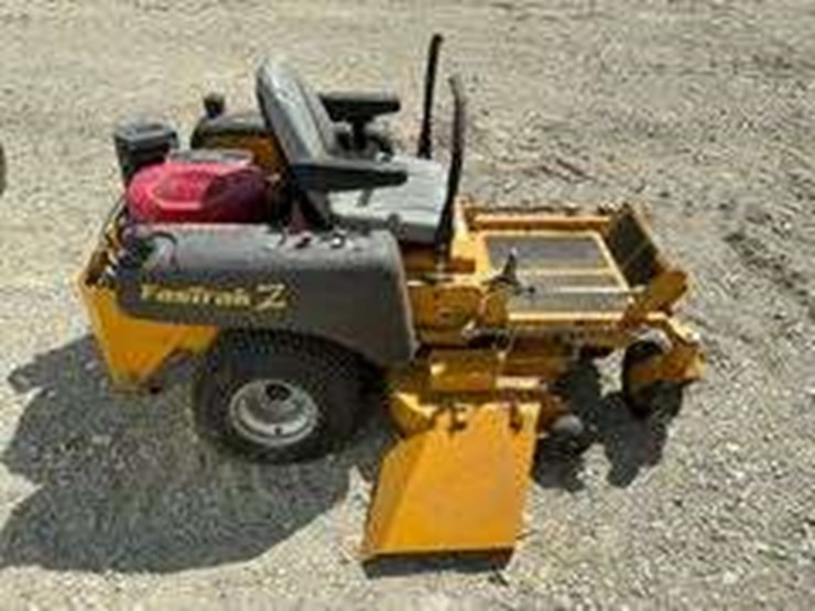 fastrak-2-zero-turn-mower,-gas,-44"-deck-image-2