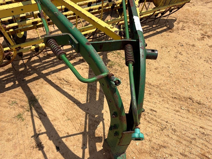john-deere-660-image-12
