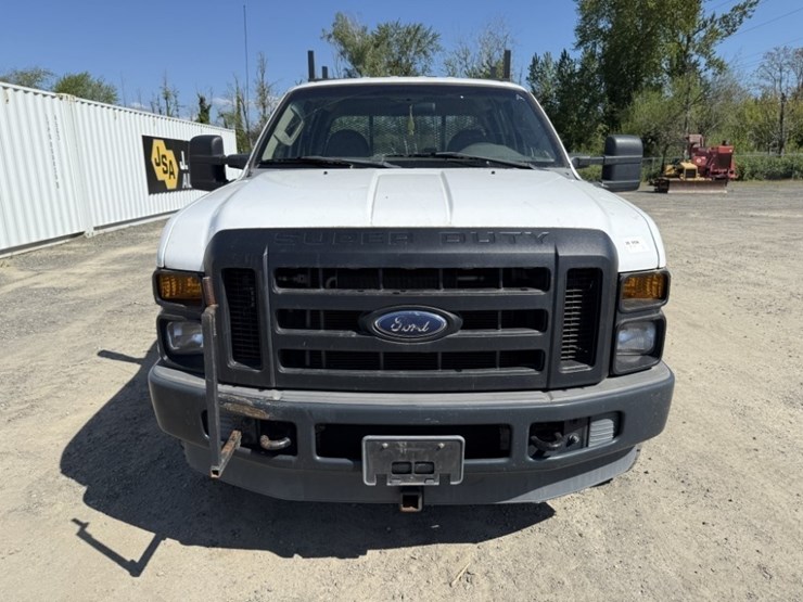 2009-ford-f350-image-8