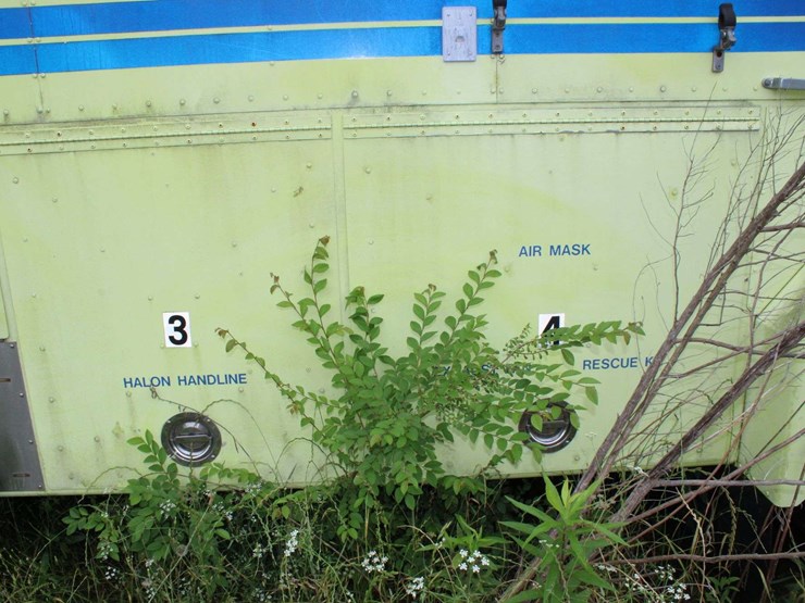 1988-oshkosh-t-3000-airport-pumper-speciality-vehicle-10t9l5eh3j1032880-mileage:-9175-(2270-ho-image-19