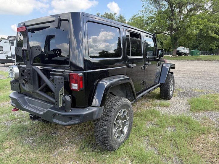 2015-jeep-wrangler-image-8