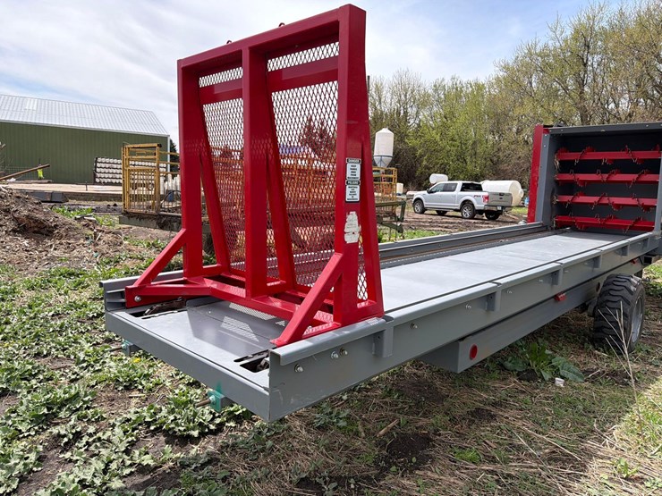 2024-hatfield-eco-lift-hmi-bedding-trailer-image-35