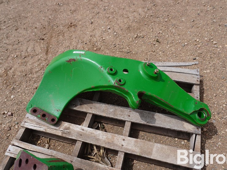 john-deere-6105r-image-10