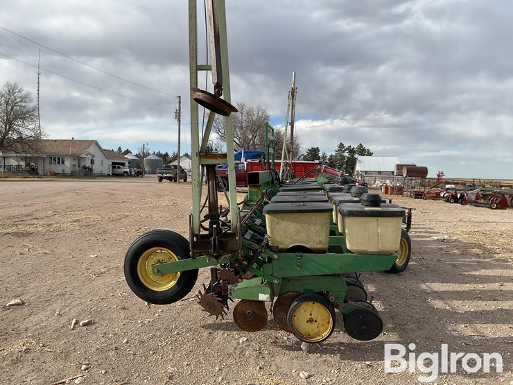 john-deere-7100-image-8