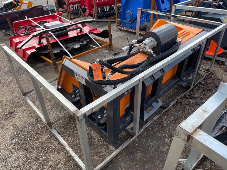 #9037-•-unused-arteer-skid-steer-72"-topsoil-screener-(o12)-image-5