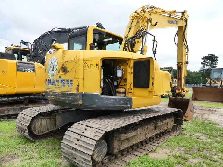 2012-komatsu-pc138-image-4