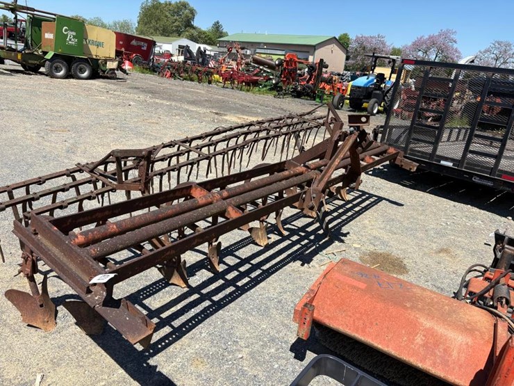 4-row-cultivator-image-4