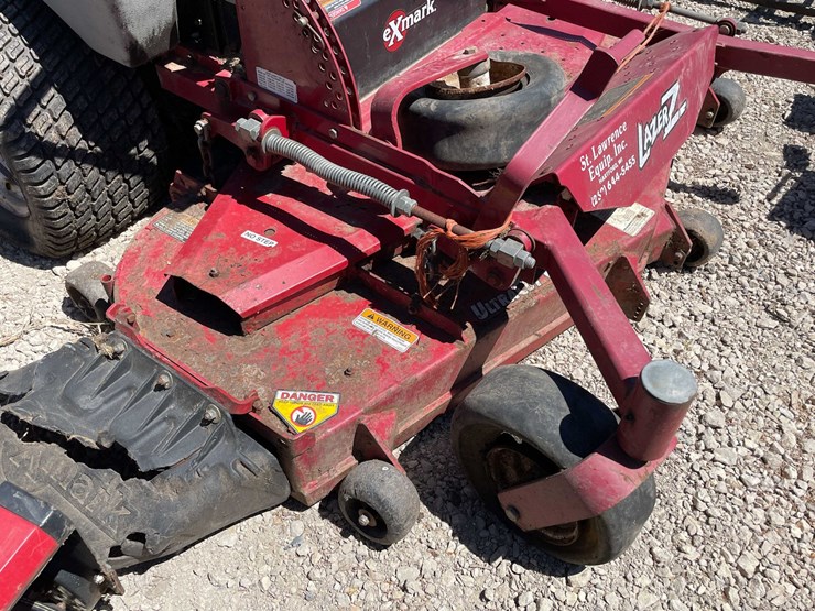 #7408-•-x-mark-zero-turn-riding-lawn-mower-image-8
