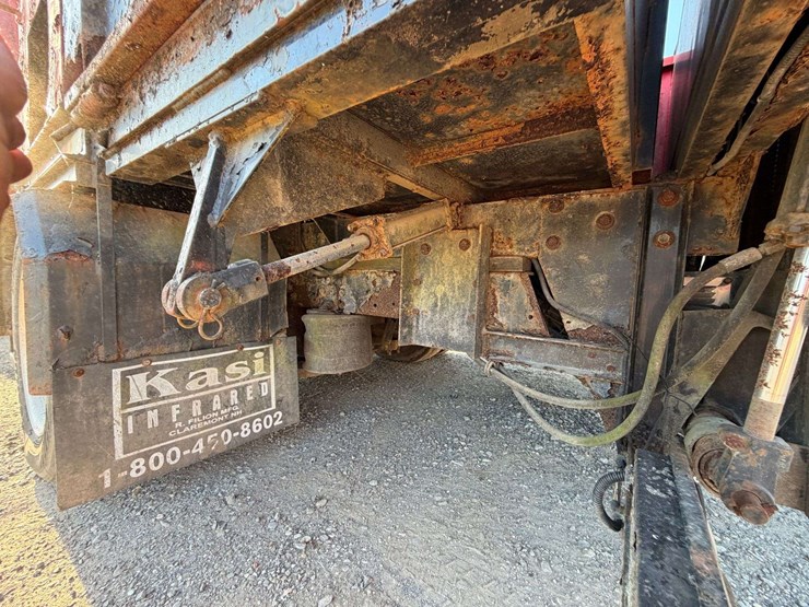 2006-international-durastar-4300-image-28