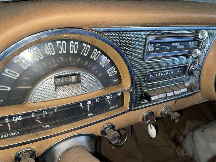 #7080-•-1954-pontiac-star-chief-catalina-style-*must-be-trailered*-(has-mn-title)-image-9