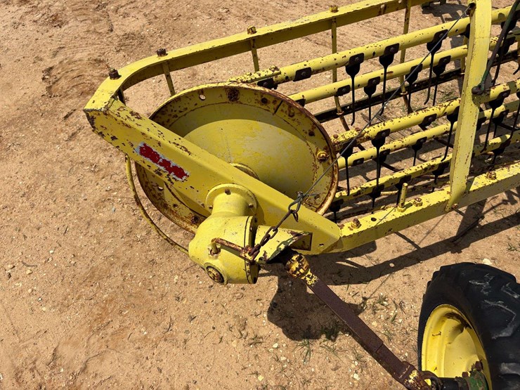 john-deere-660-image-9