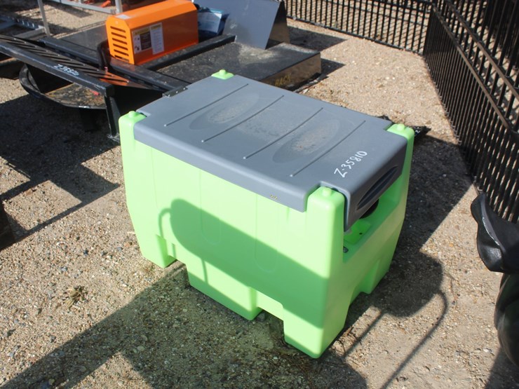#5129-•-plastic-fuel-tank-with-pump-image-1