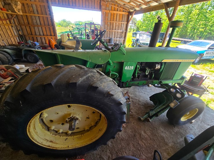 john-deere-4020-image-10