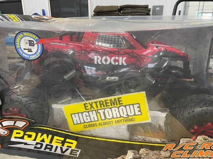 r/c-rock-climber-car-image-5