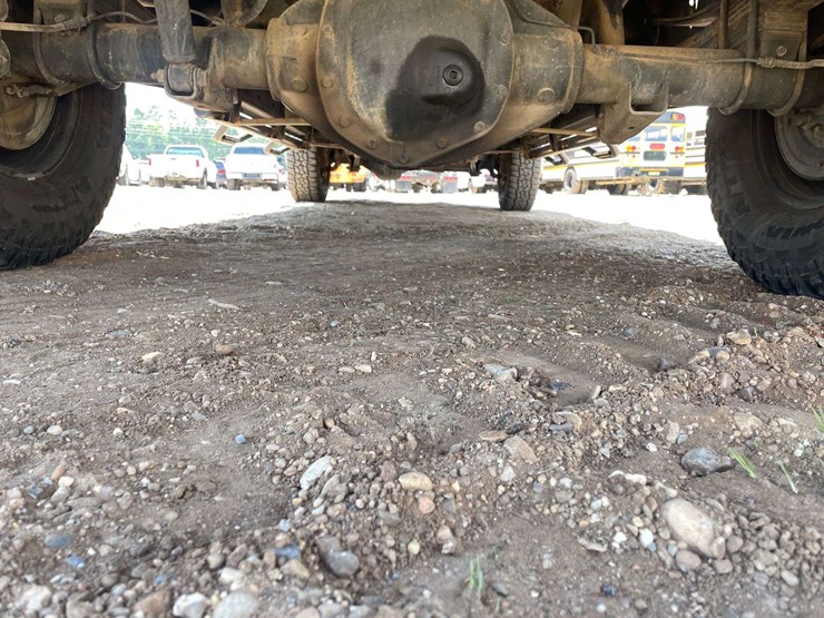 2012-dodge-ram-3500-image-24