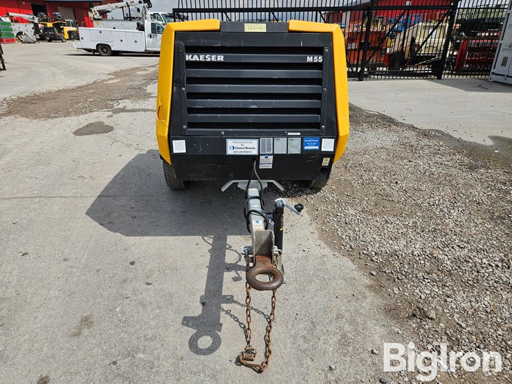 2020-massey-ferguson-730-image-2