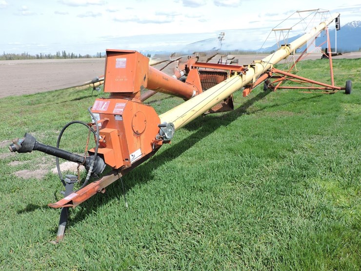 westfield,-10”-x-60’-grain-auger,-pto-operated-w/-264-image-1