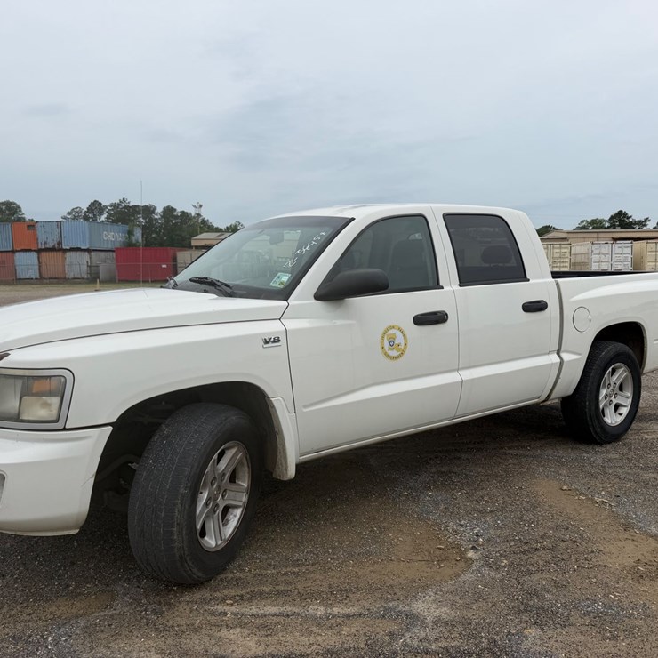 2009 DODGE DAKOTA