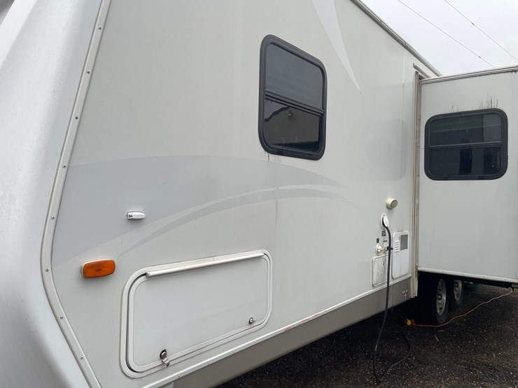 #7050-•-2010-spree-lx-superlite-camper-(has-mn-title)-image-15