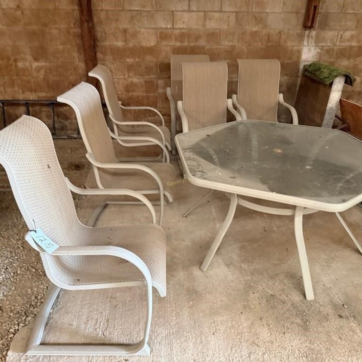Patio Table & Chairs