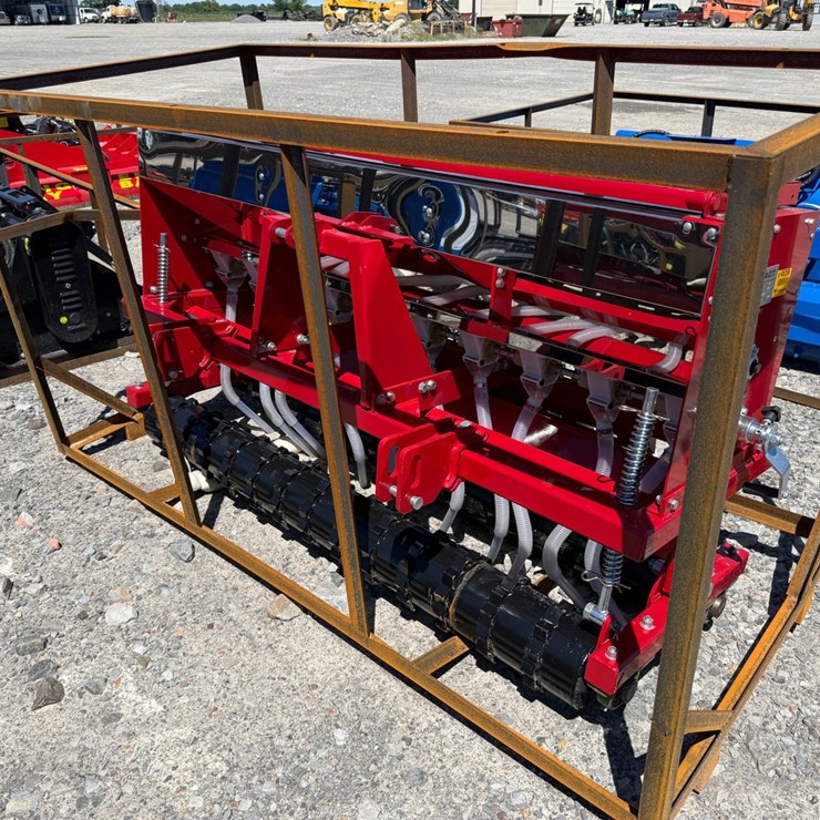 #45358 • Unused AGT STSD10 Skid Steer Seeder STSD10260106294
