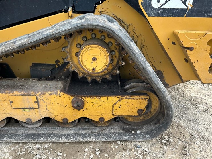 2015-caterpillar-299d-image-20