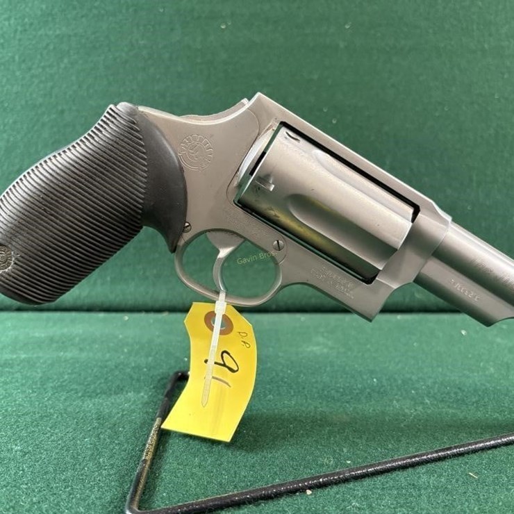 Taurus "The Judge" .45LC/410ga Revolver