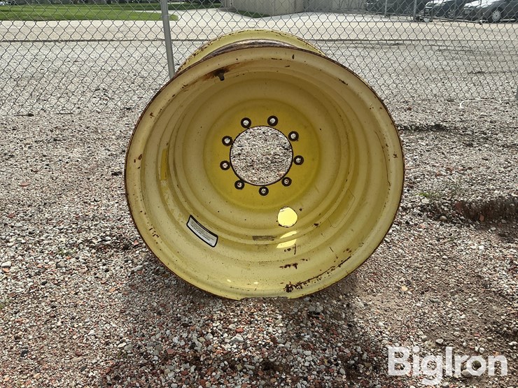 john-deere-4700-image-9