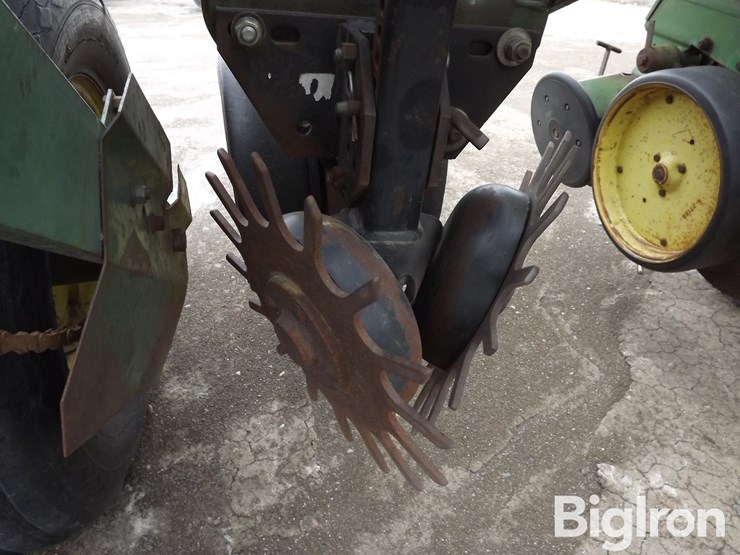 john-deere-7000-image-15