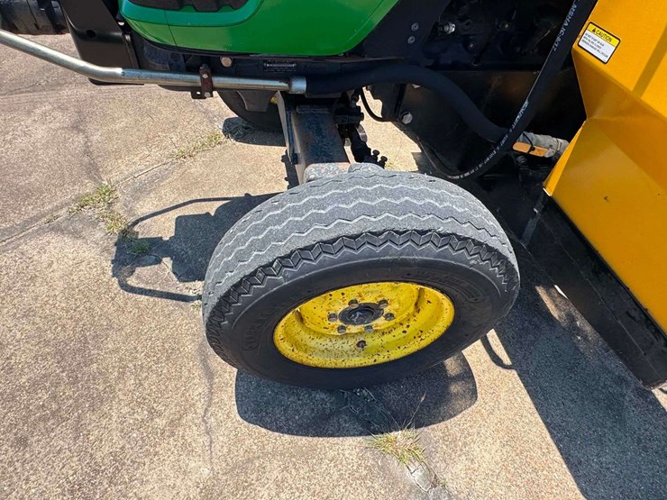 john-deere-5425-image-33