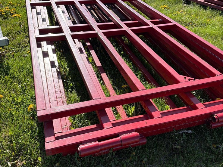 5-14ft-livestock-gates-image-5