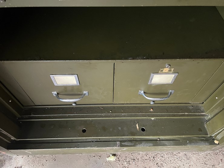 #7083-•-remington-rand-safe-cabinet-image-6