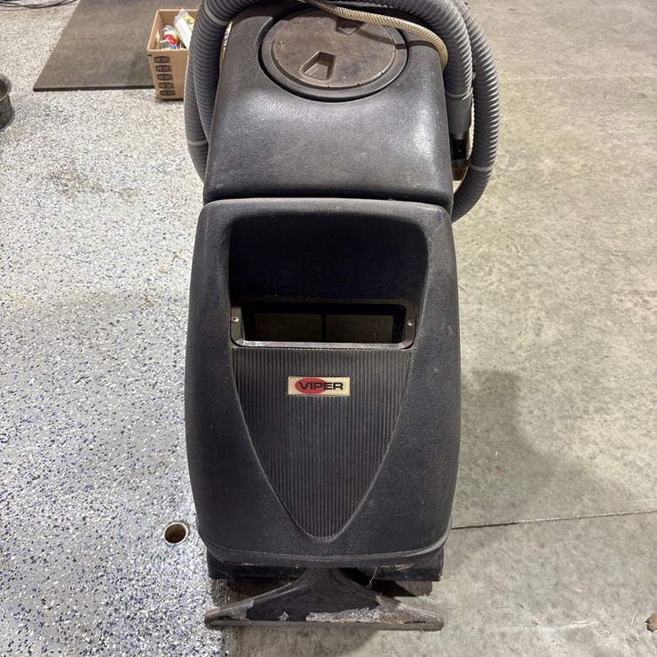 Viper Model SL-1610SE Heavy Duty Carpet Cleaner