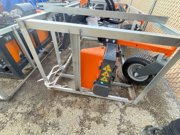 #9032-•-unused-wig-skid-steer-72"-skid-steer-harley-landscape-rake-(o12)-image-2