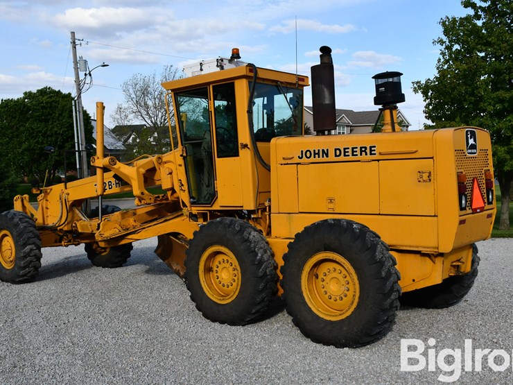 1989-deere-772bh-image-7