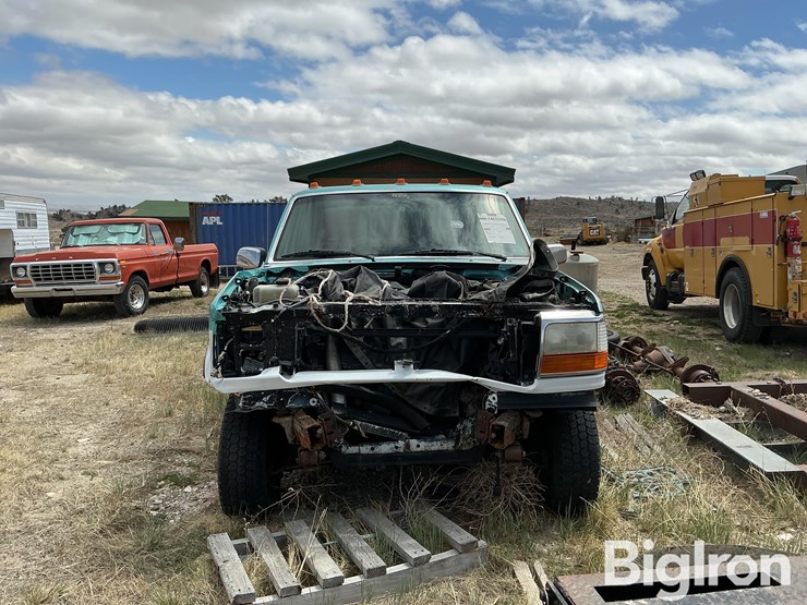 1996-ford-f250-xlt-image-2