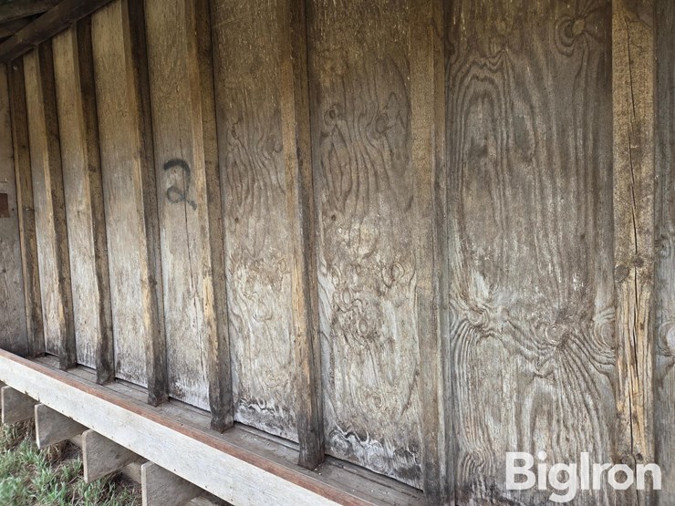 shop-built-wood-livestock-feeder-image-18