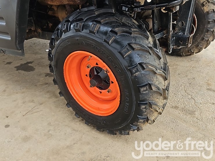 2013-bobcat-3400xl-image-12