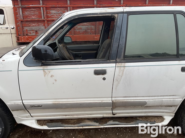 1994-ford-explorer-limited-image-12