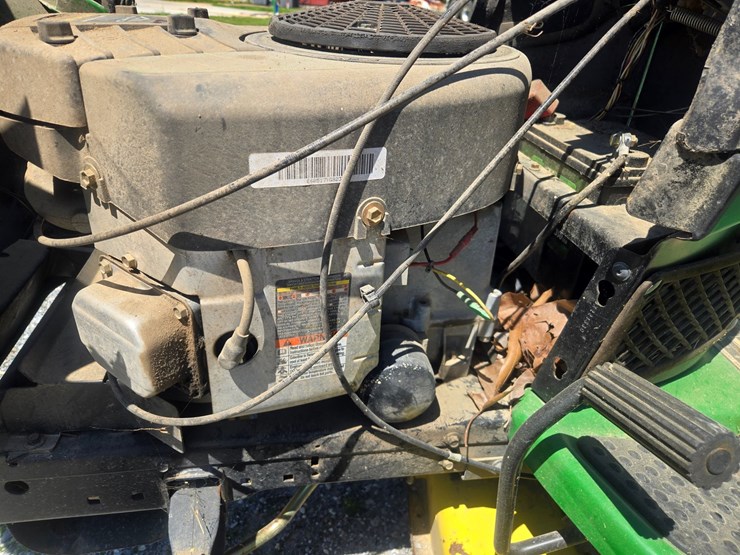 john-deere-la120-image-16