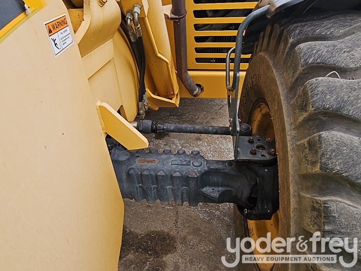 2013-gehl-dl11-image-27