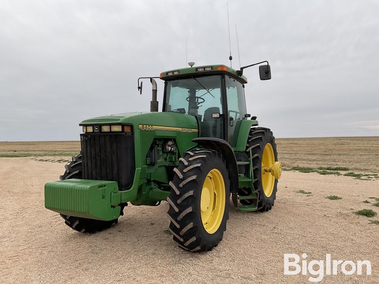 john-deere-8400-image-1