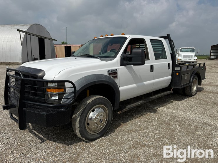 2009-ford-f550-image-1