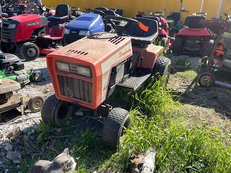 #6956-•-simplicity-riding-lawn-mower-image-2