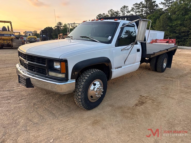 1995-chevrolet-cheyenne-3500-image-6